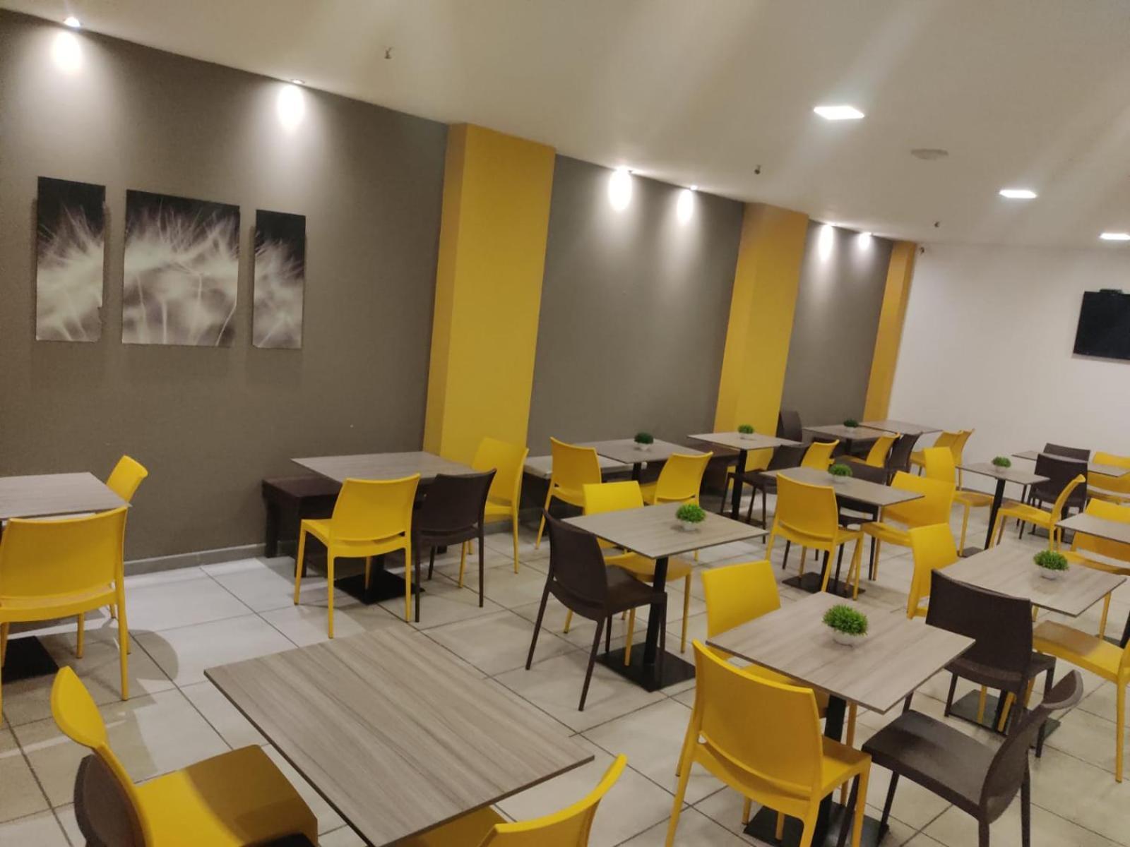 Hm Hotel Expo Inn Богота Екстериор снимка
